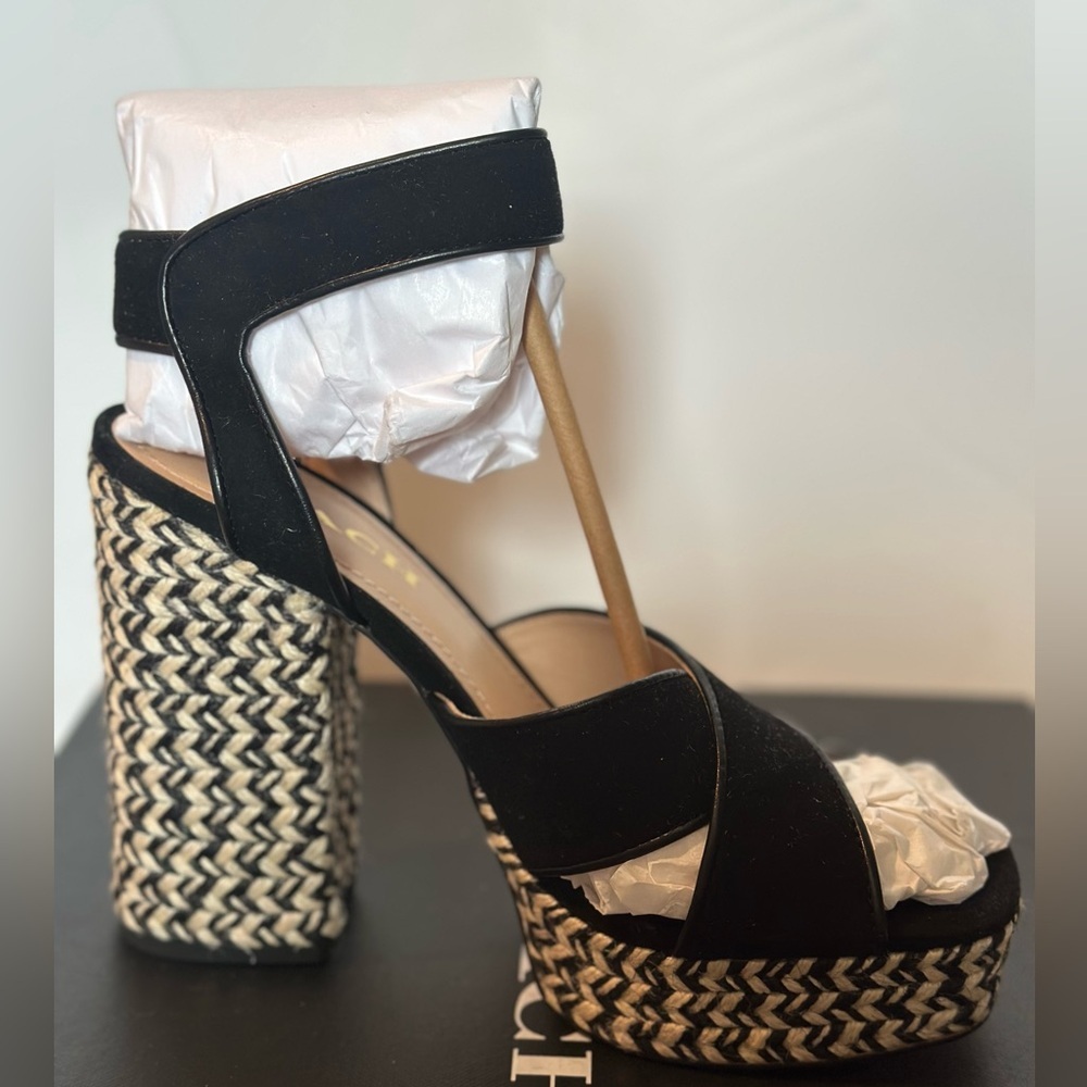 Coach Nelly Sandal 👡 - Picture 4 of 7